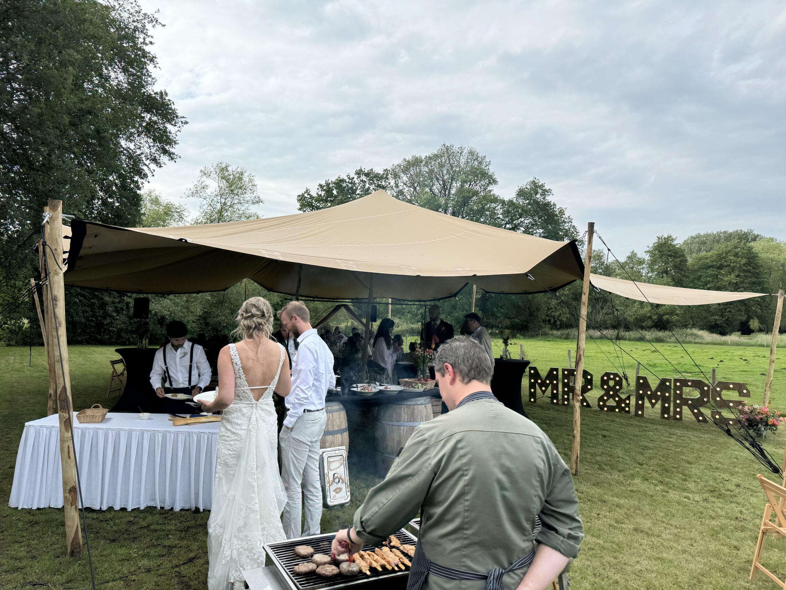 Stretchttent op een bruiloft in Drenthe